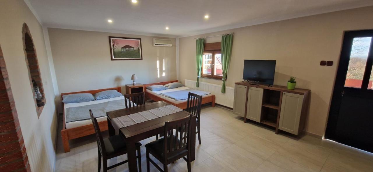 Guest House Blazevic Gornja Gracenica المظهر الخارجي الصورة