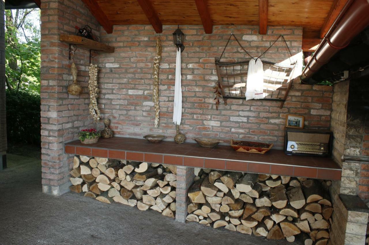 Guest House Blazevic Gornja Gracenica المظهر الخارجي الصورة